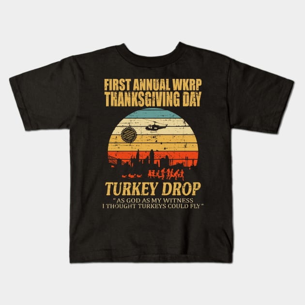 thanksgiving wkrp turkey drop Kids T-Shirt by lisanna